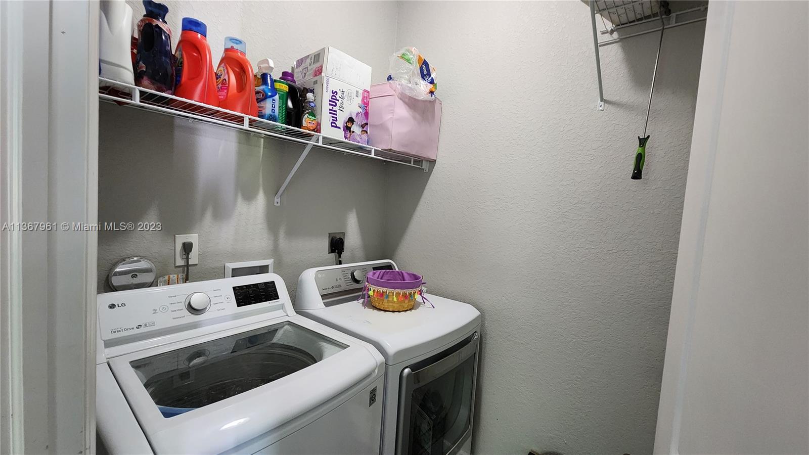 ADAMS PARK RESUB - Residential Lease