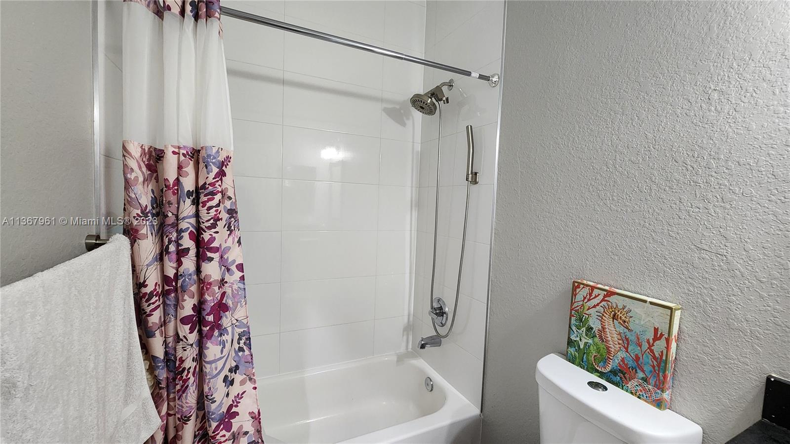 ADAMS PARK RESUB - Residential Lease