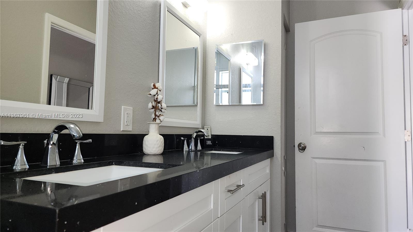ADAMS PARK RESUB - Residential Lease