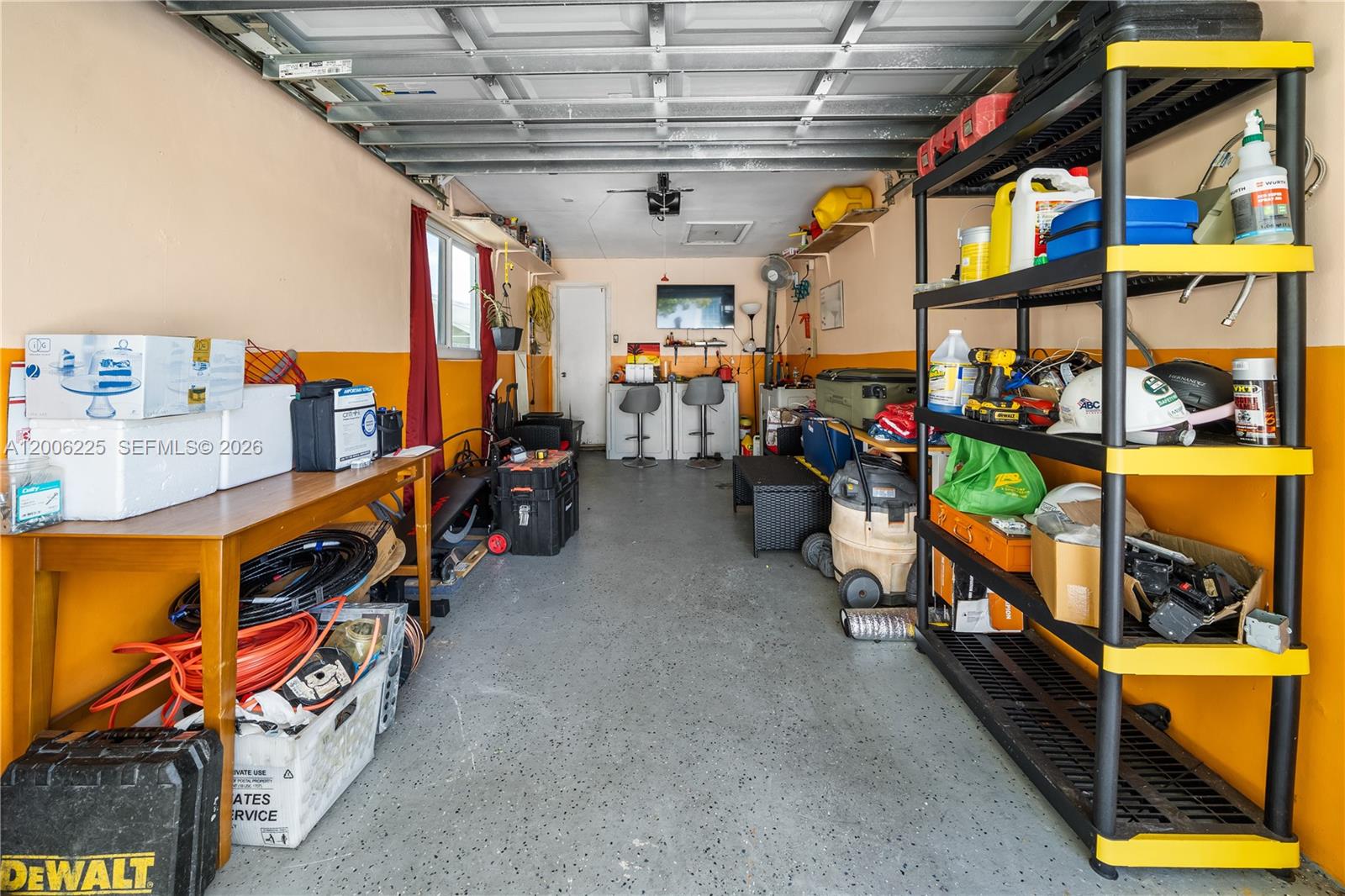 MAINLANDS OF TAMARAC LAKE - Residential