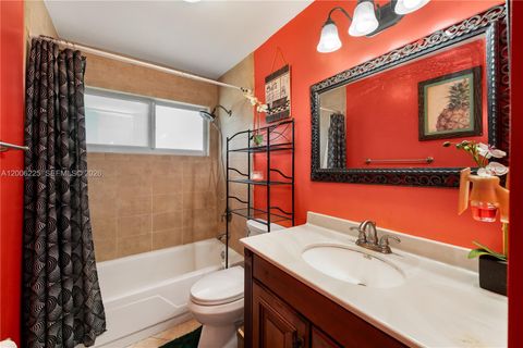 Tiny photo for 4402 NW 44th Ave, Tamarac, FL 33319 (MLS # A12006225)