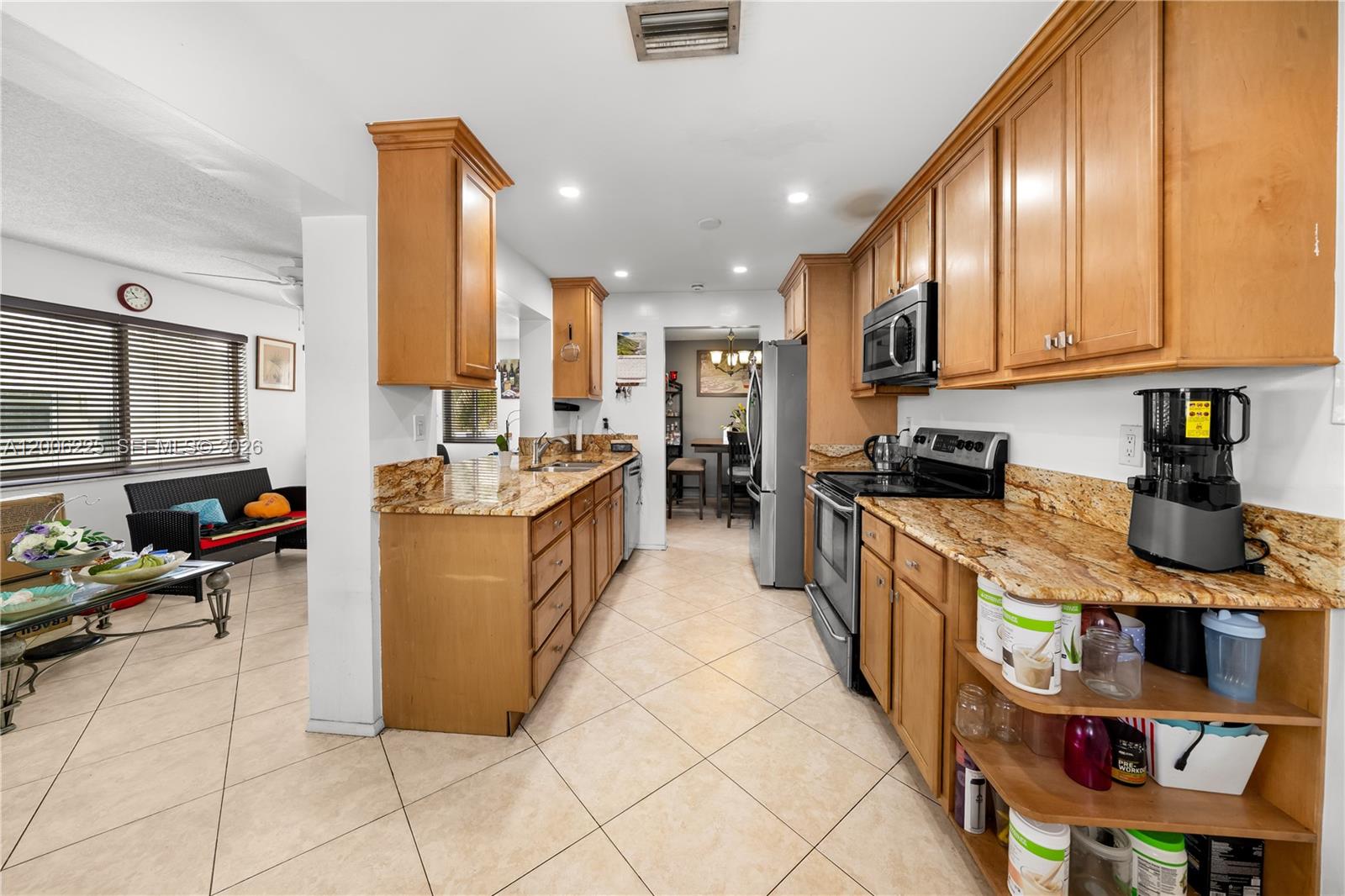 MAINLANDS OF TAMARAC LAKE - Residential