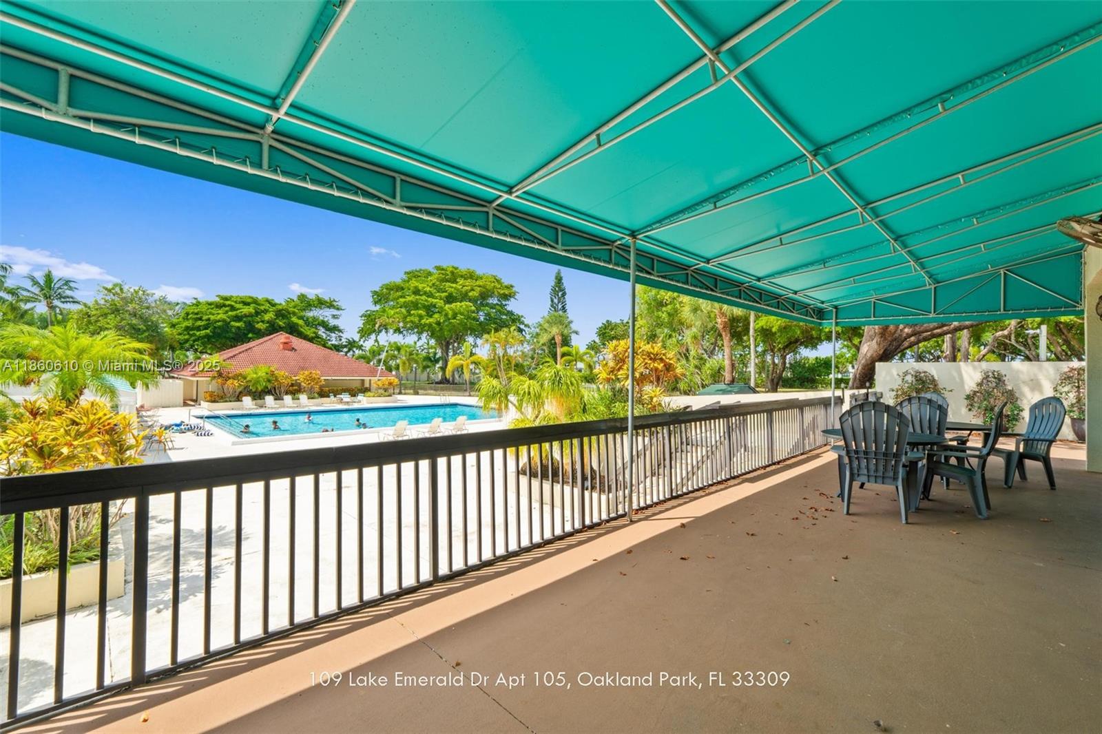 LAKE EMERALD CONDOMINIUM - Residential