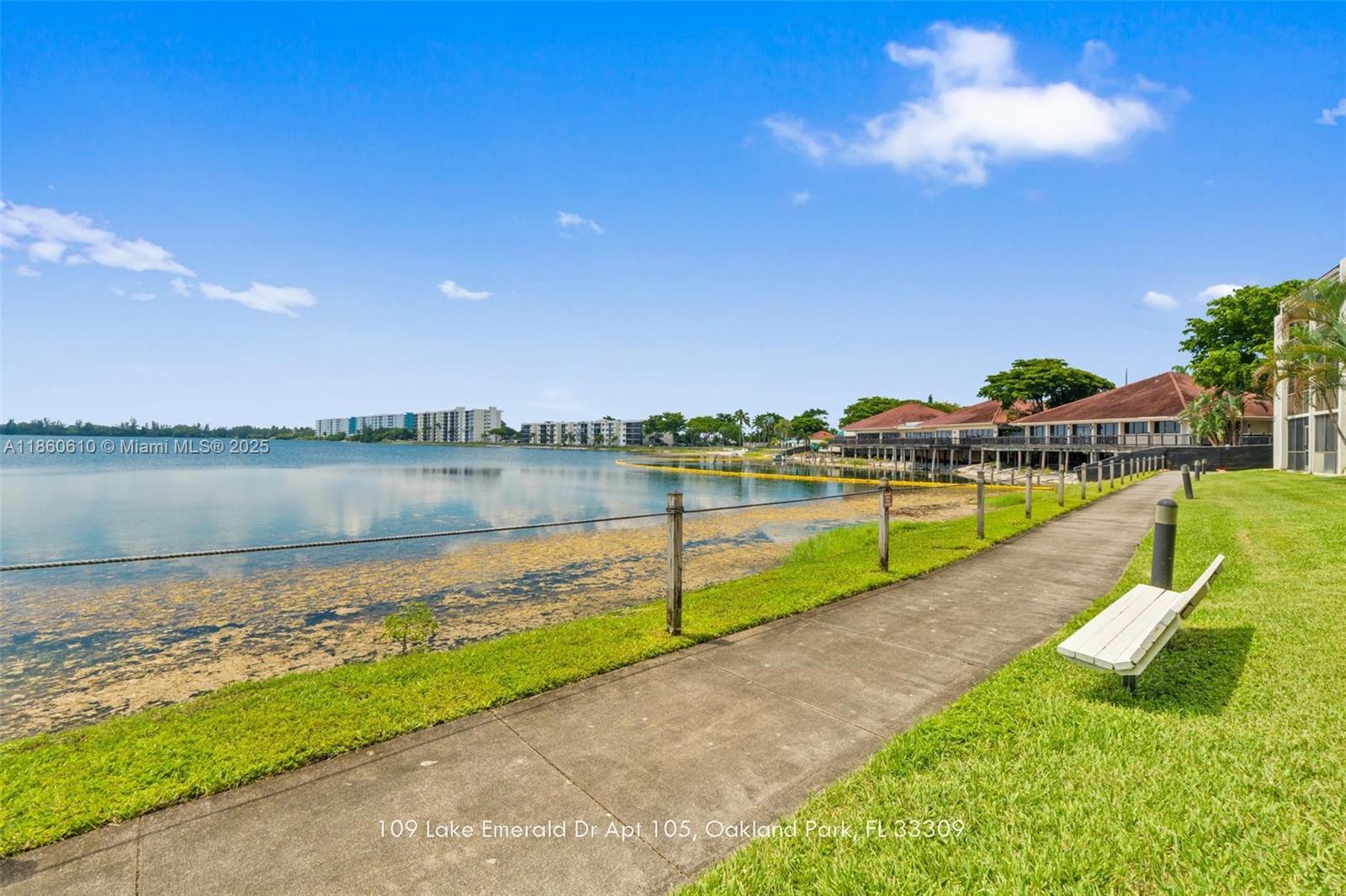 LAKE EMERALD CONDOMINIUM - Residential