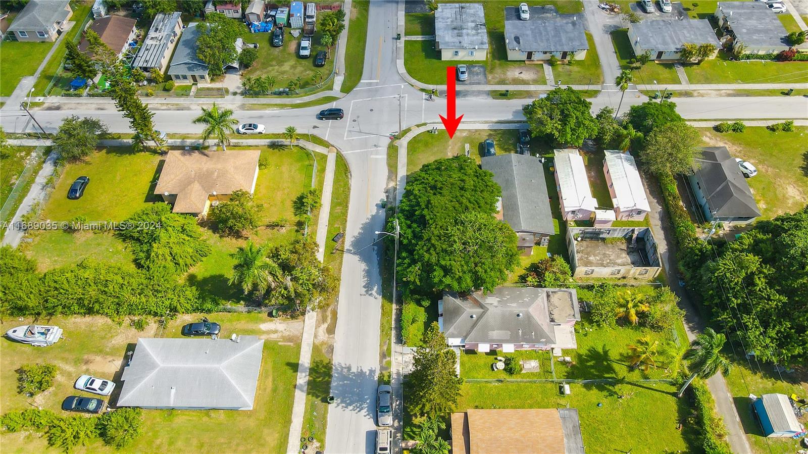 CENTRAL COMML HOMESTEAD - Land