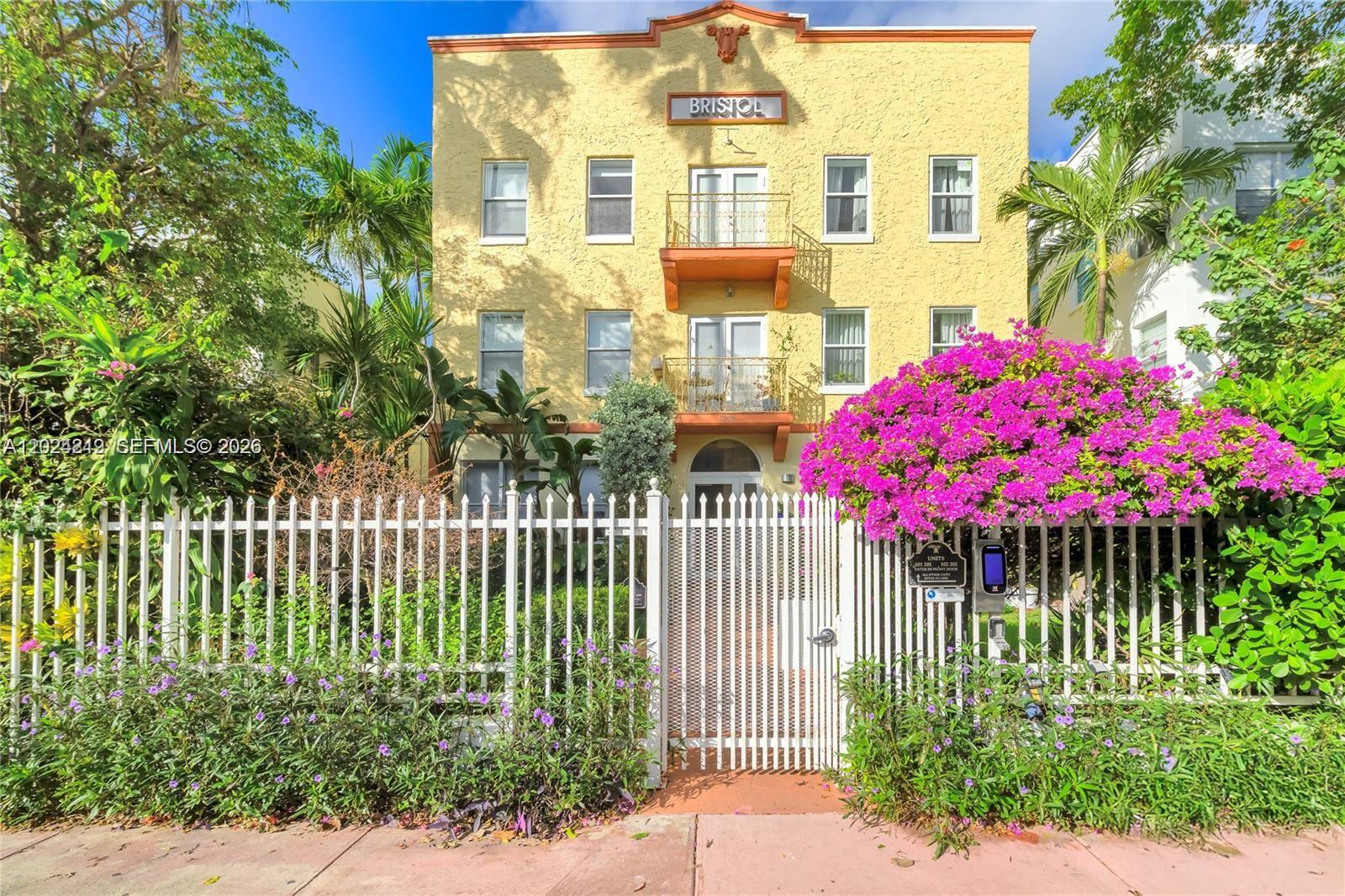 BRISTOL CONDO - Residential