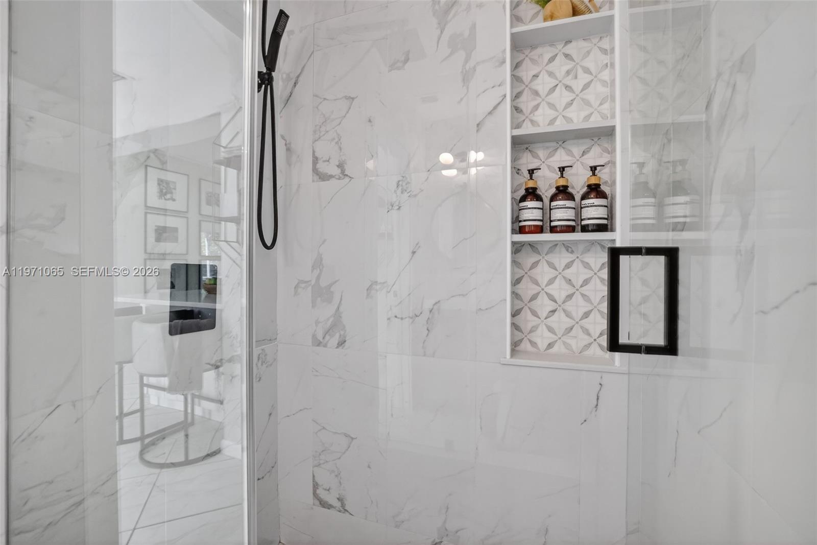 LAUDERDALE - Residential