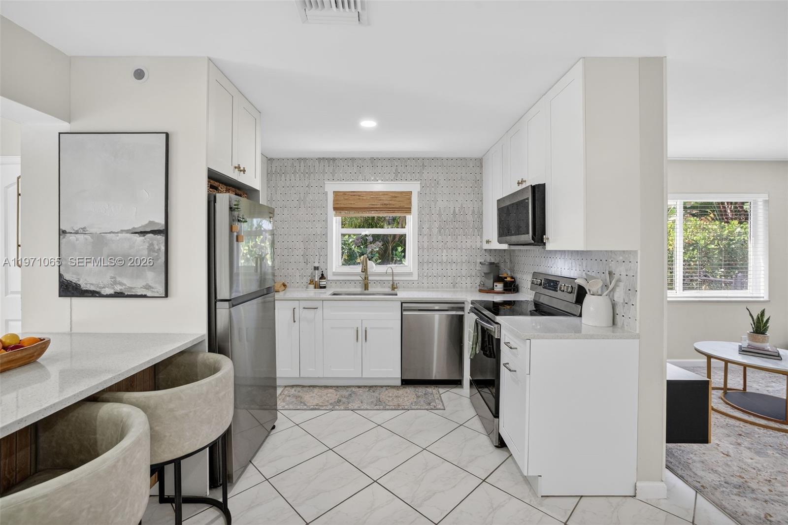 LAUDERDALE - Residential