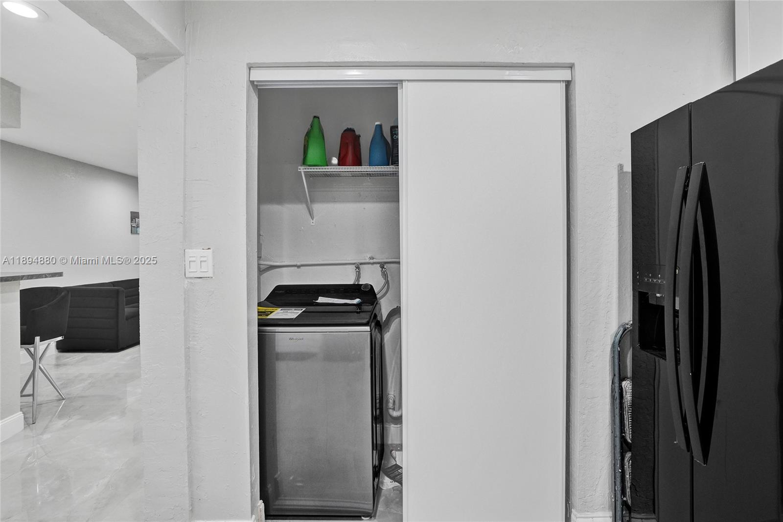 LESLIE ESTATES SEC FOUR - Residential Lease