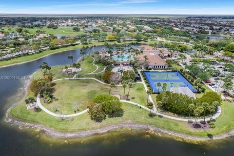 Tiny photo for 7925 NW 110th Dr, Parkland, FL 33076 (MLS # A12006453)