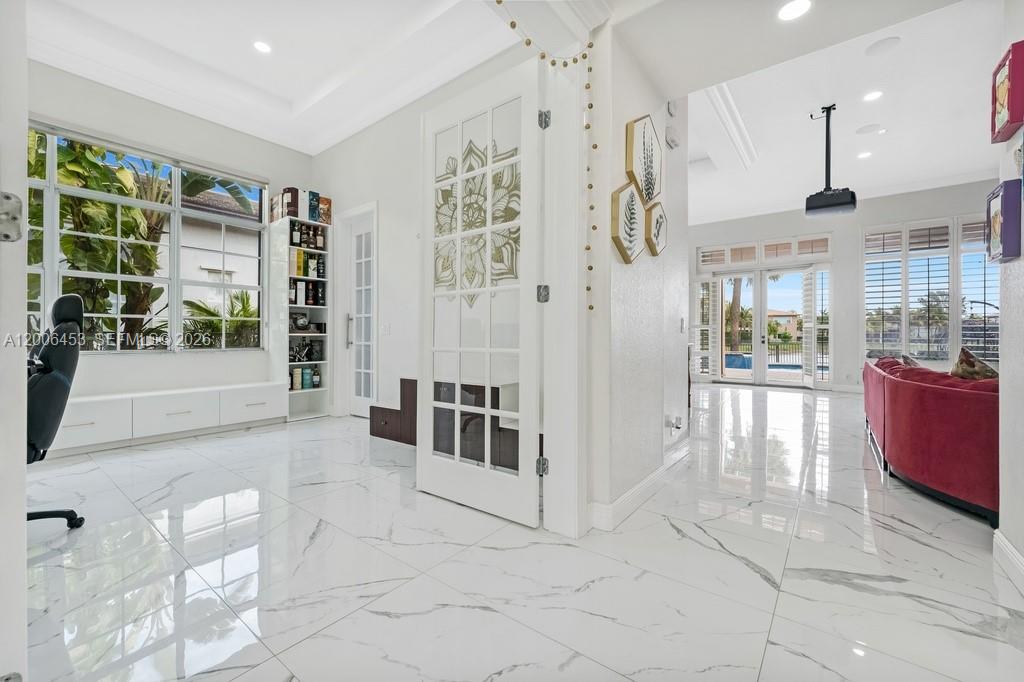 HERON BAY NORTHEAST - Residential