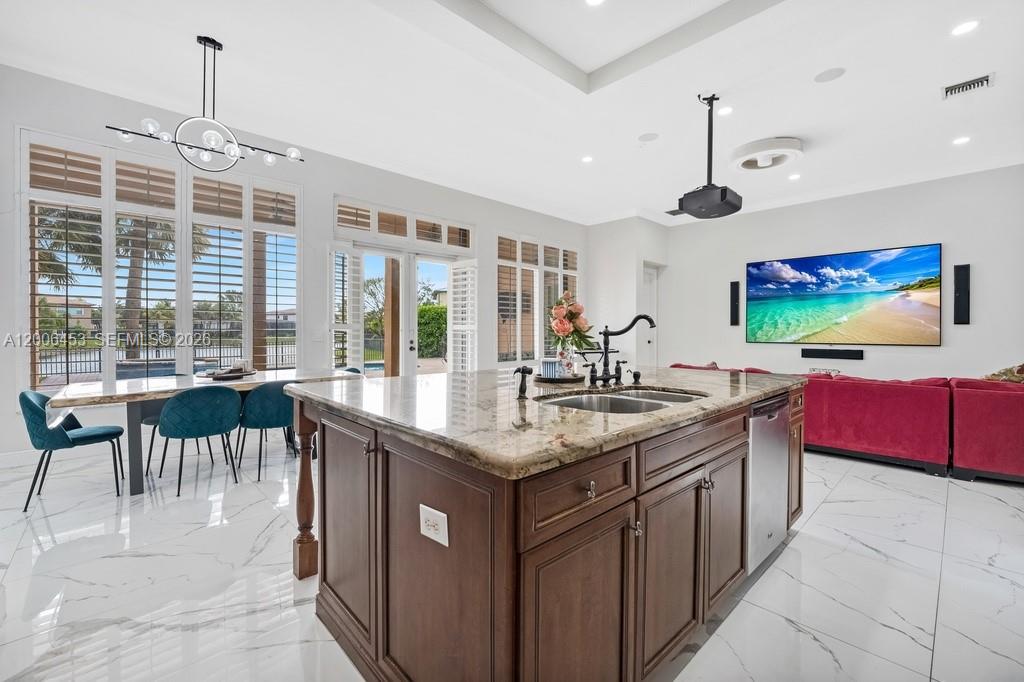 HERON BAY NORTHEAST - Residential
