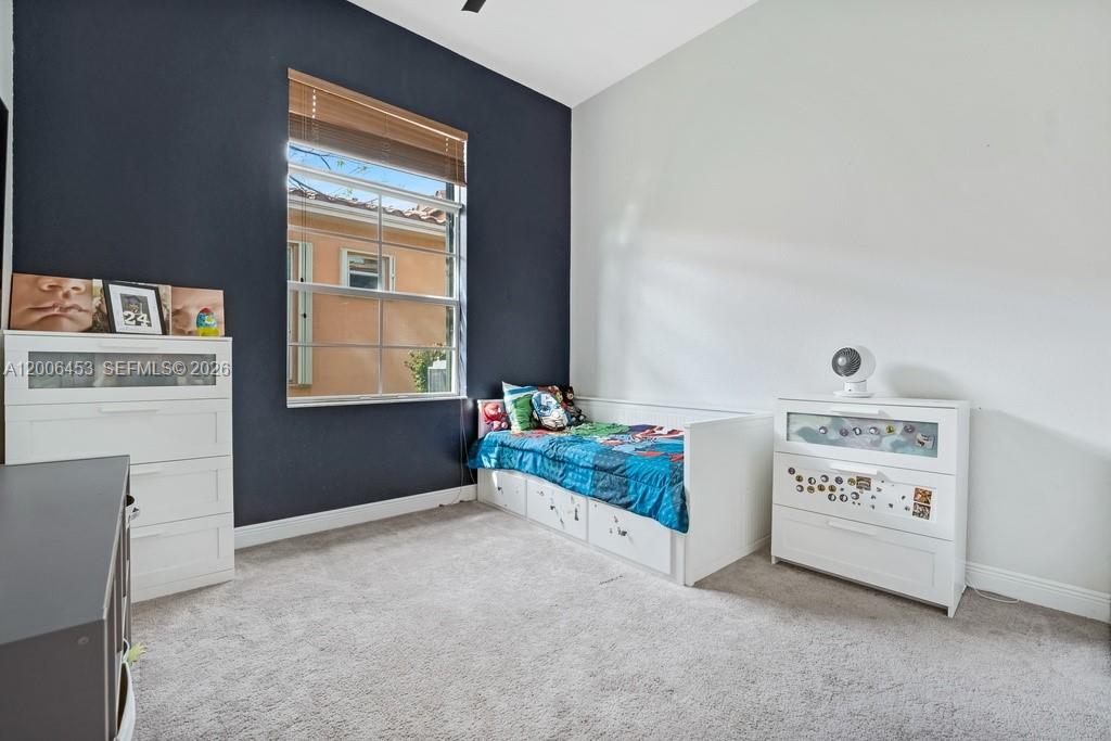 HERON BAY NORTHEAST - Residential