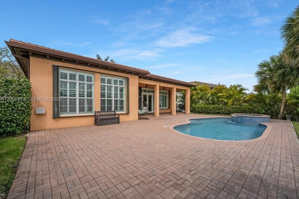 HERON BAY NORTHEAST - Residential