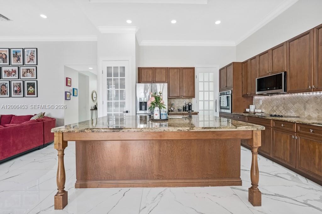 HERON BAY NORTHEAST - Residential