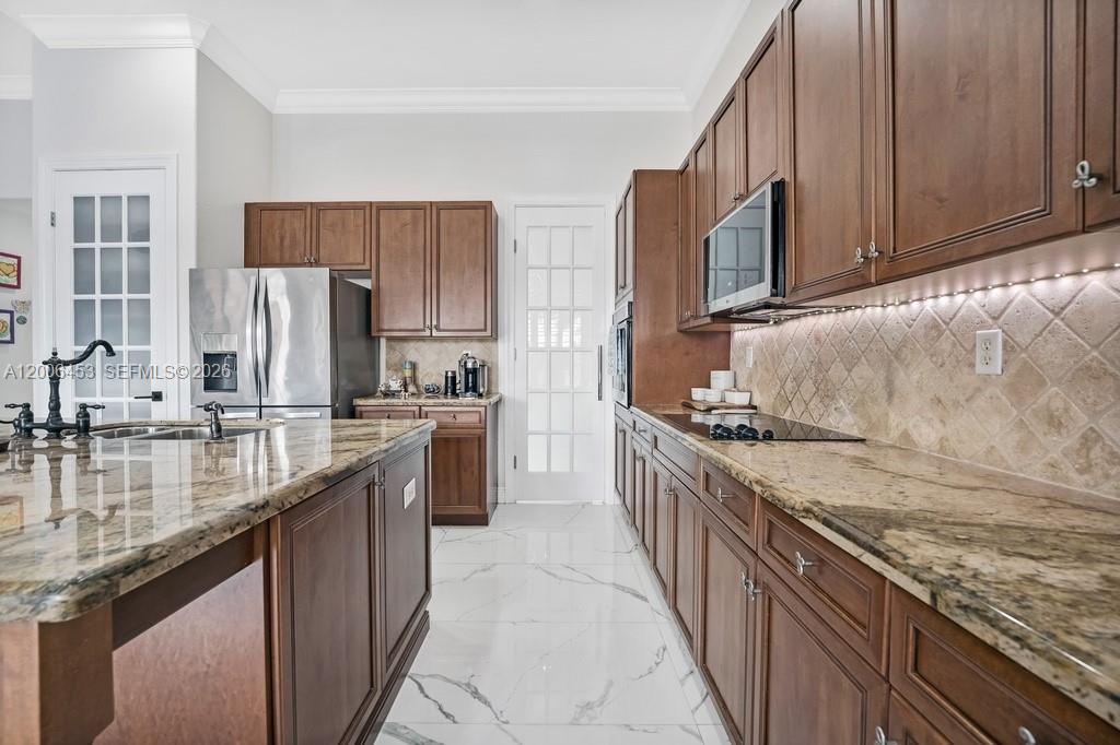 HERON BAY NORTHEAST - Residential