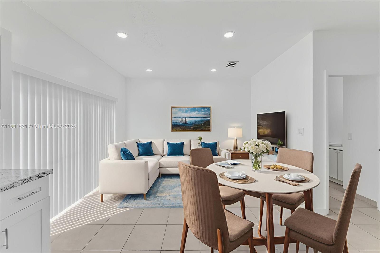 VENETIA GROVE - Residential
