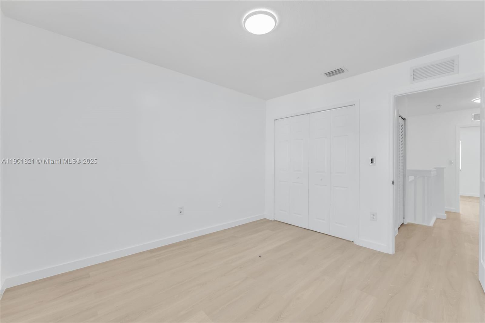 VENETIA GROVE - Residential