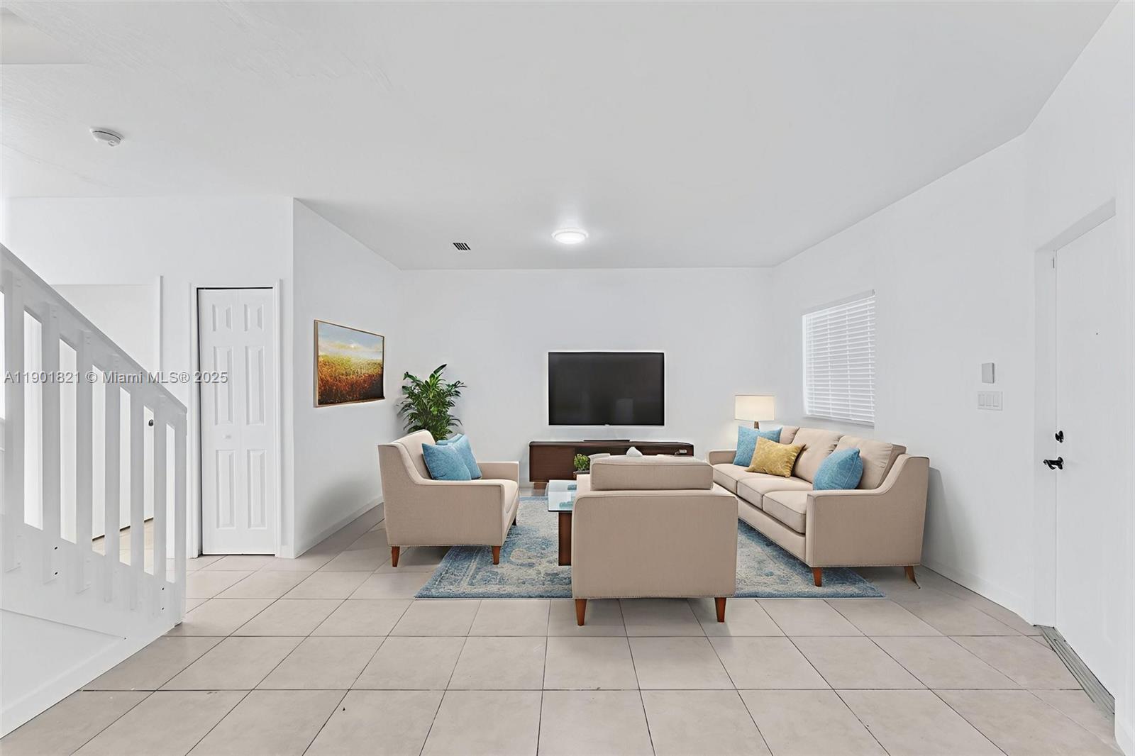 VENETIA GROVE - Residential