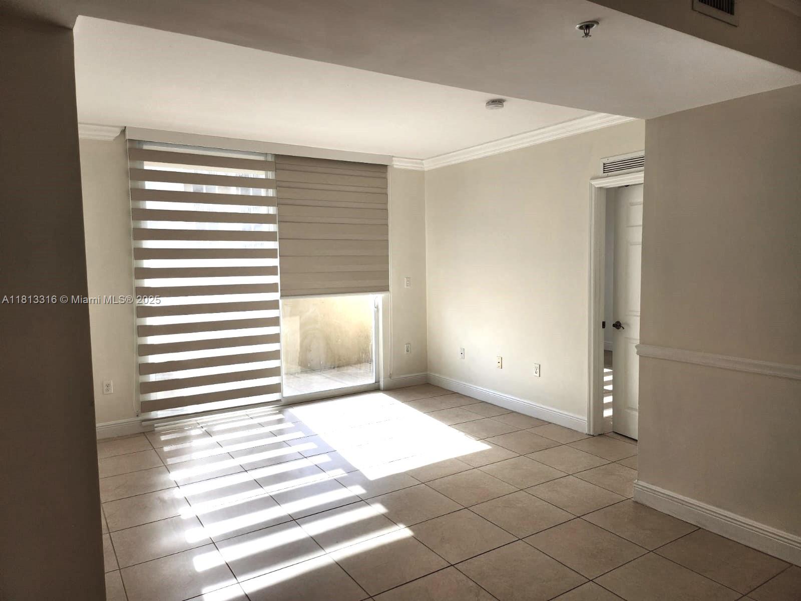 CATALONIA CONDO - Residential