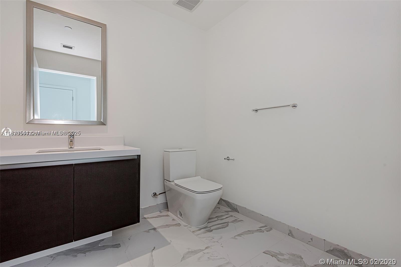 PARAMOUNT MIAMI WORLD - Residential
