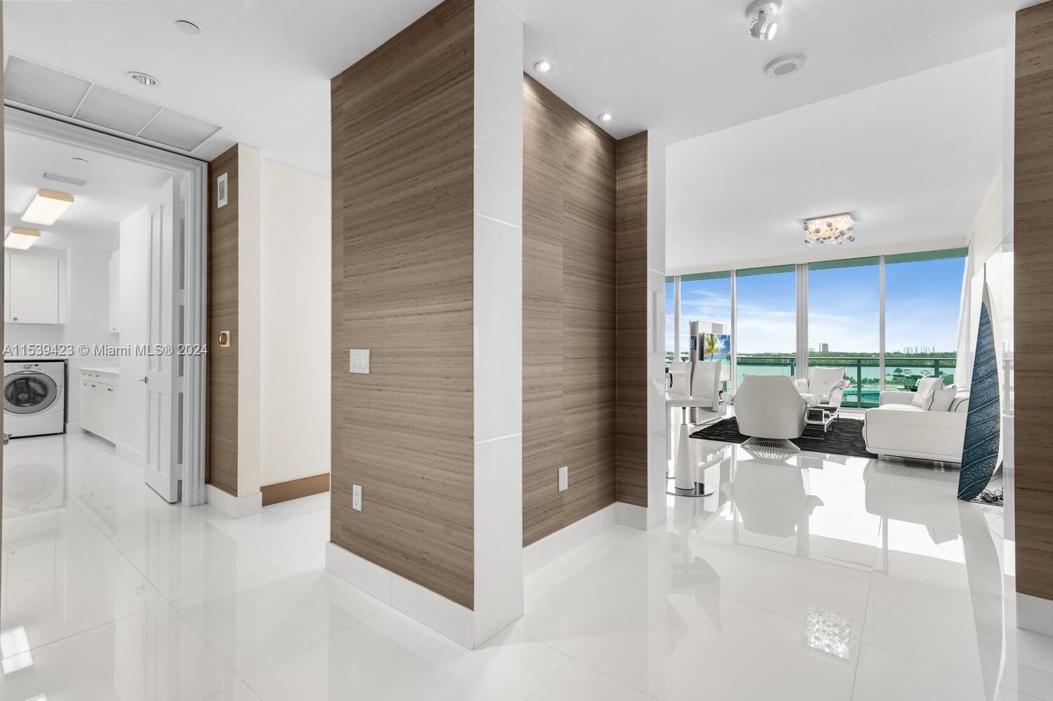 10295 COLLINS AVE RESDNTA - Residential