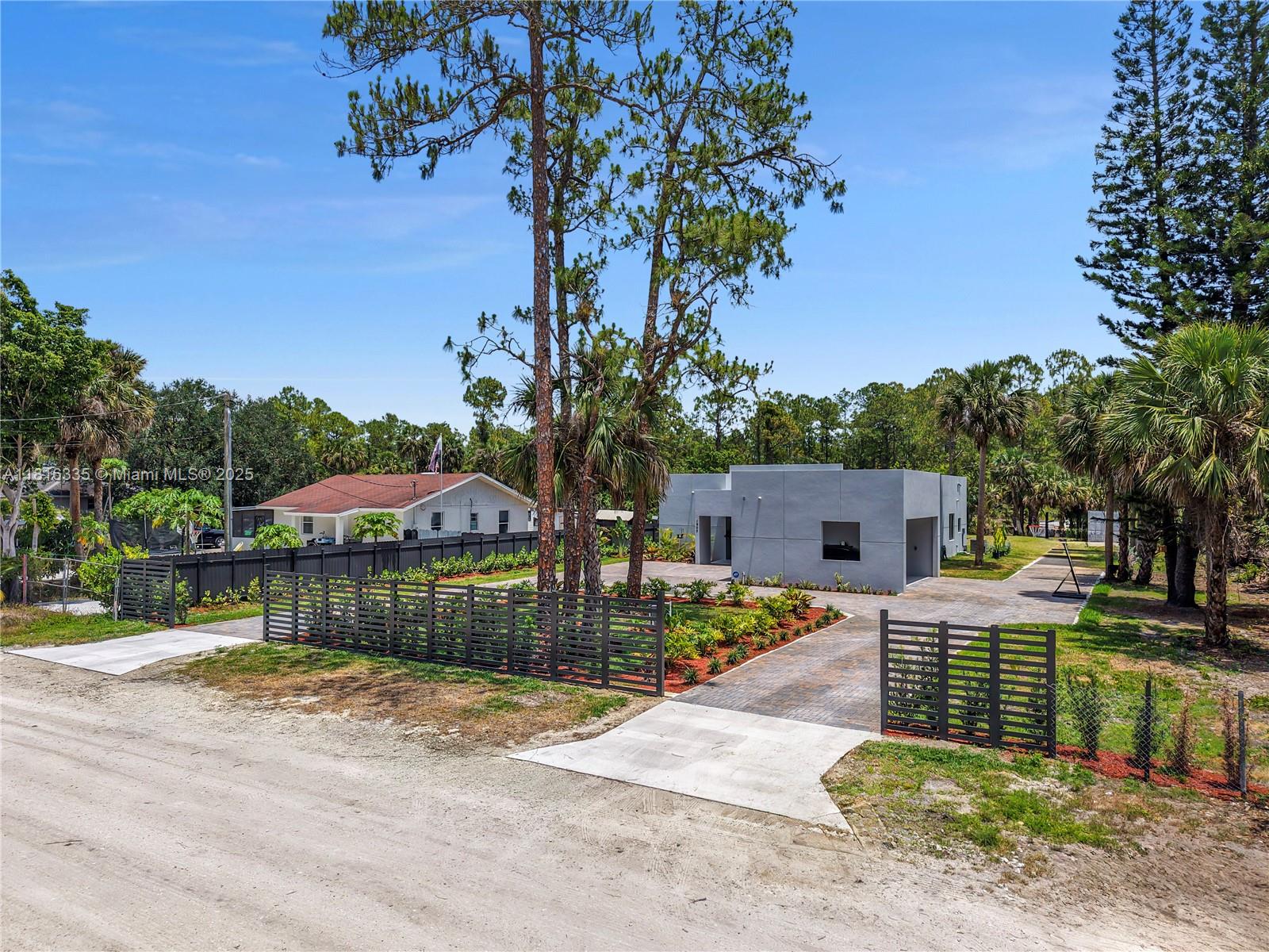 NAPLES FARM SITES - Residential