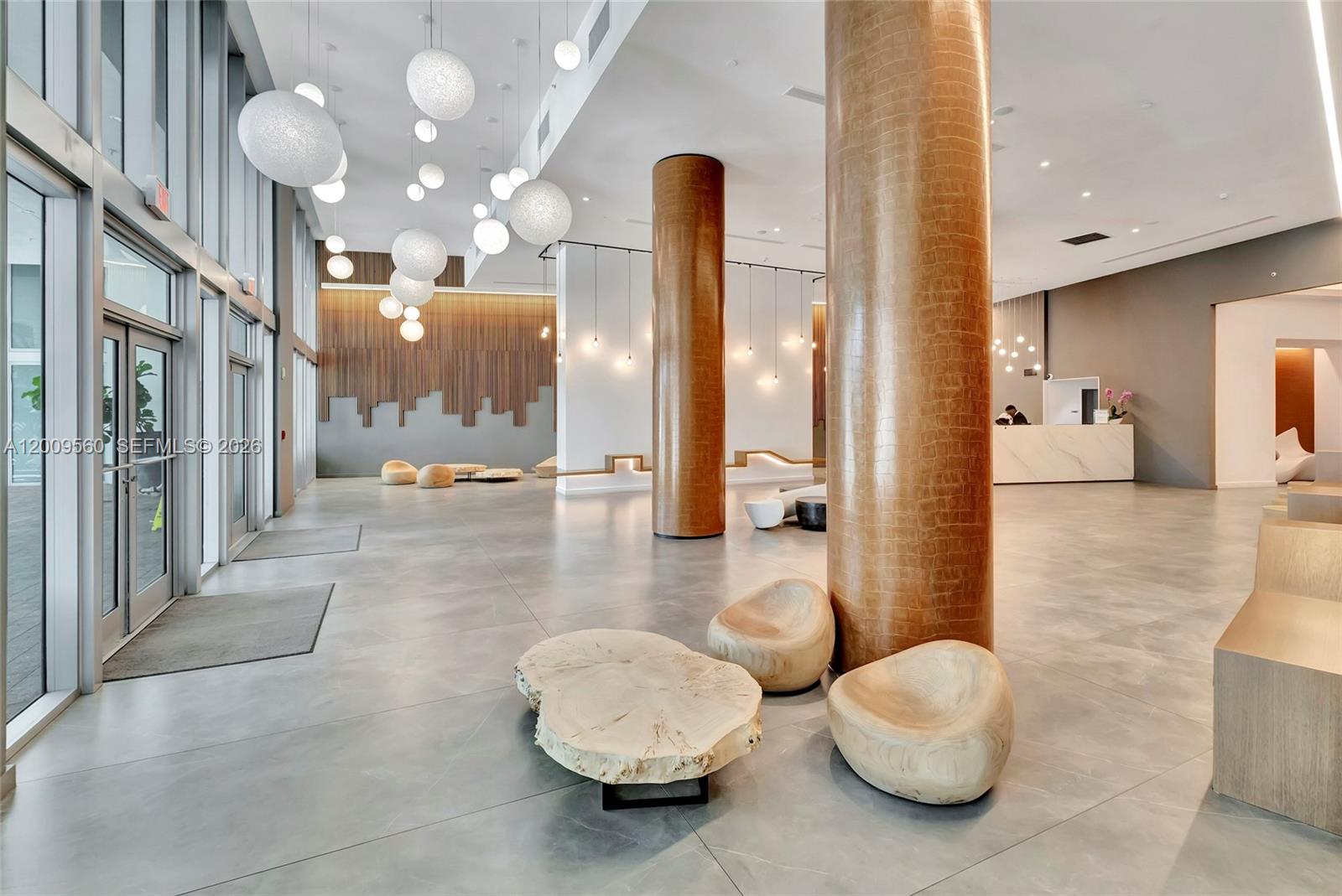 WIND CONDO - Residential