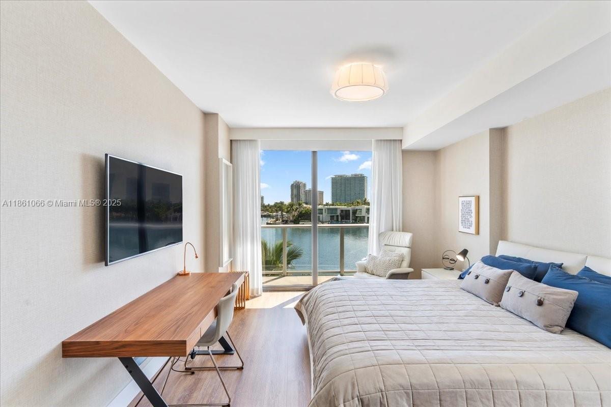 SERENO RESIDENCES CONDO - Residential