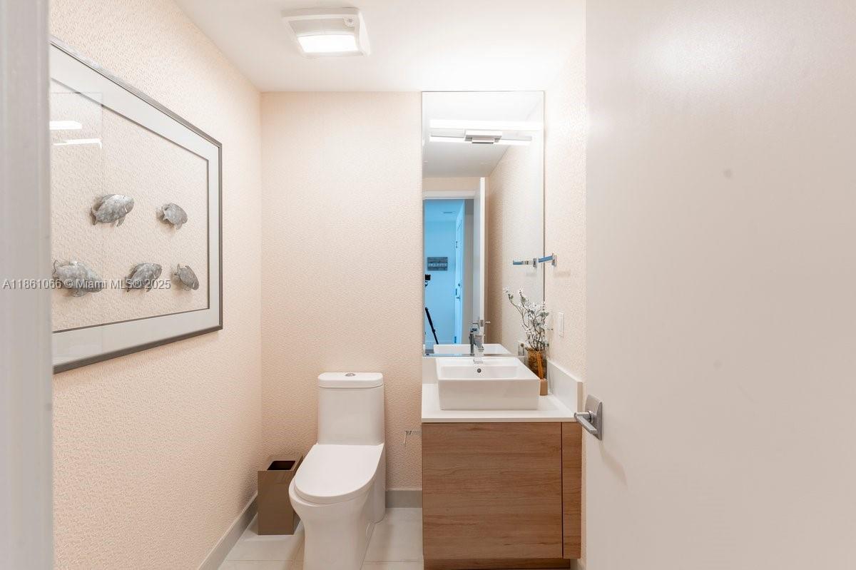 SERENO RESIDENCES CONDO - Residential