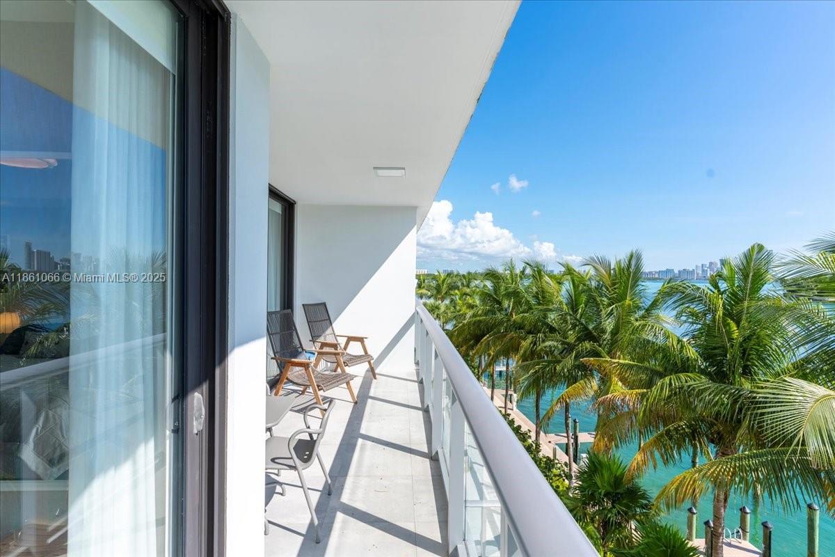 SERENO RESIDENCES CONDO - Residential