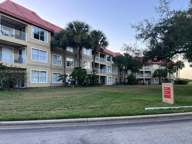 PARC CORNICHE CONDO PH 1 - Residential