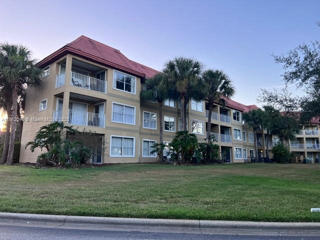 PARC CORNICHE CONDO PH 1 - Residential