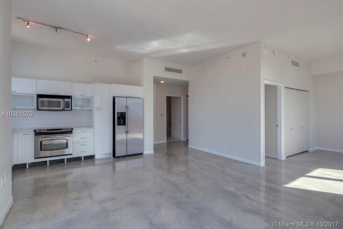 THE LOFT DOWNTOWN II COND - Residential Lease