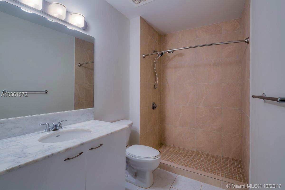 THE LOFT DOWNTOWN II COND - Residential Lease