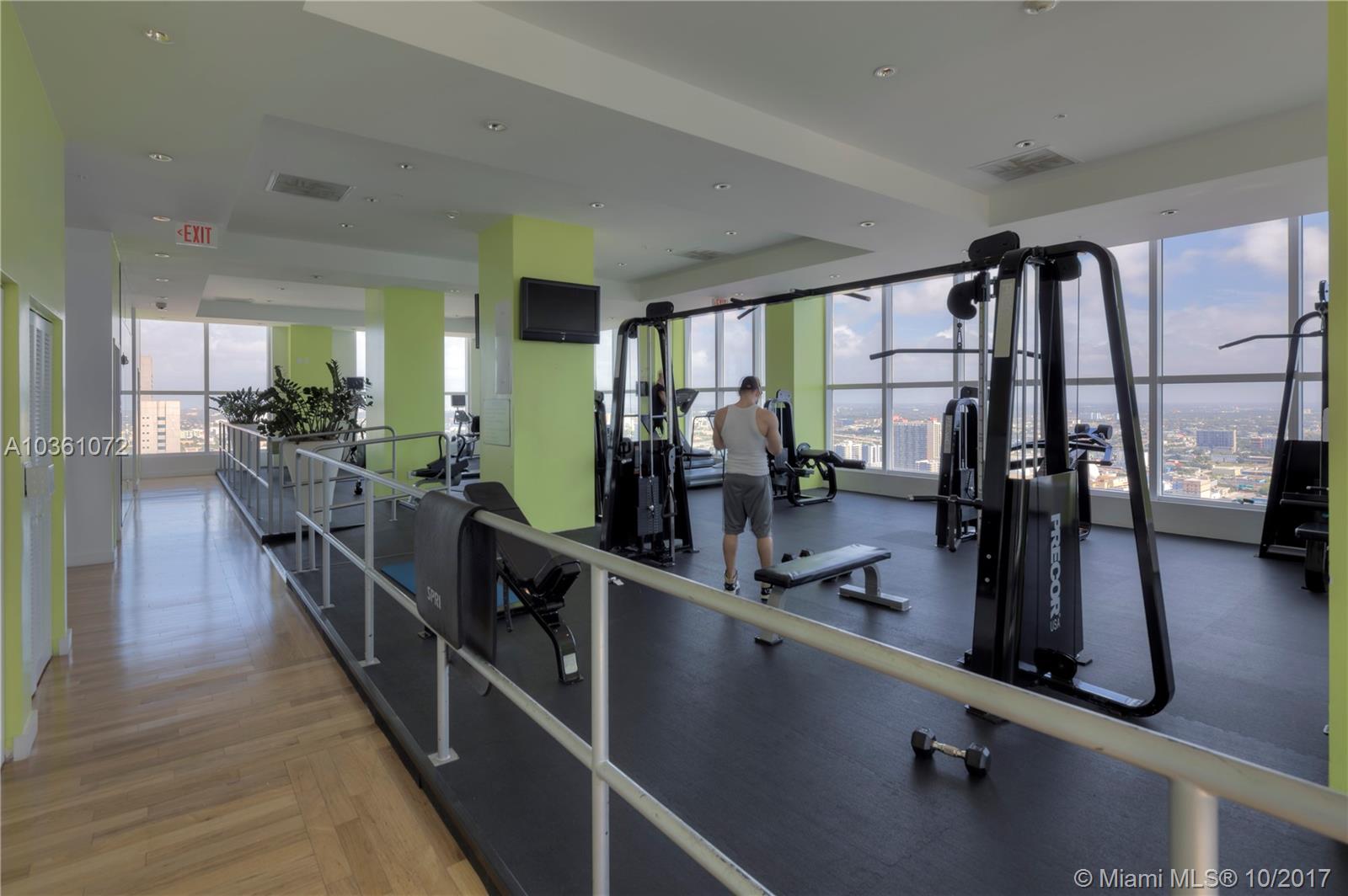 THE LOFT DOWNTOWN II COND - Residential Lease