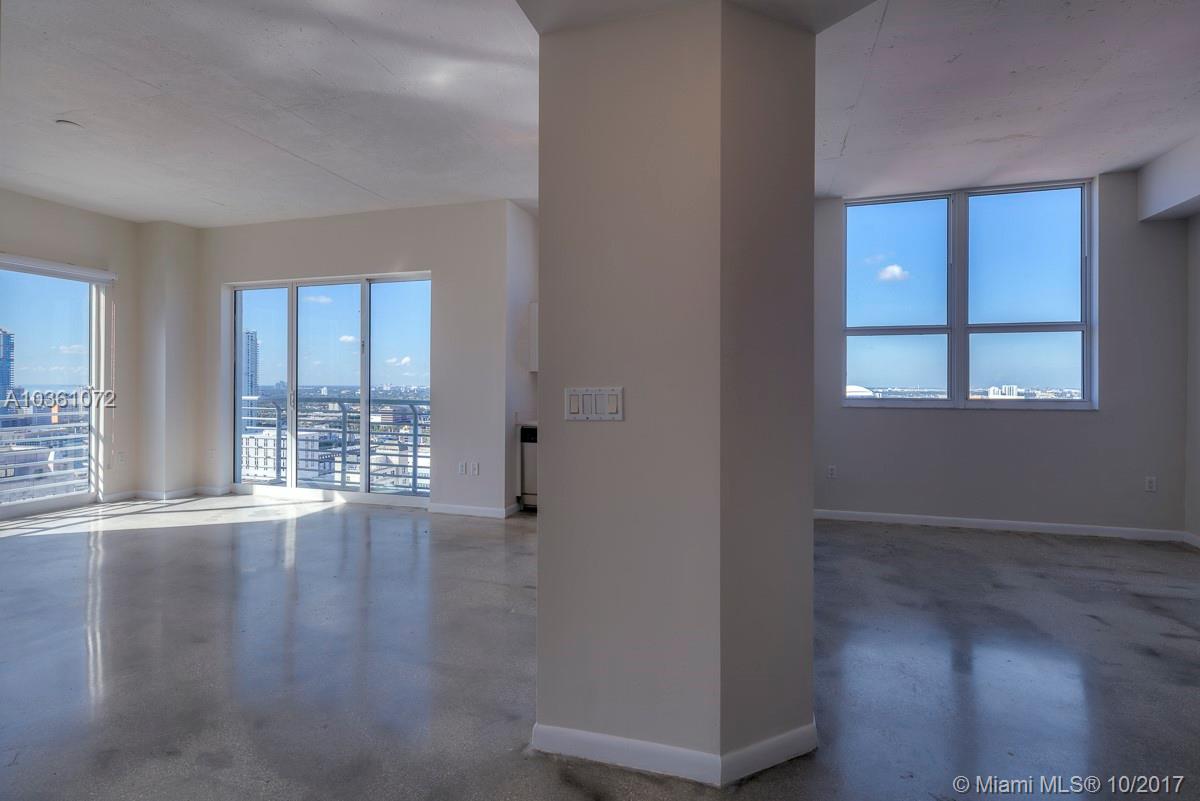 THE LOFT DOWNTOWN II COND - Residential Lease