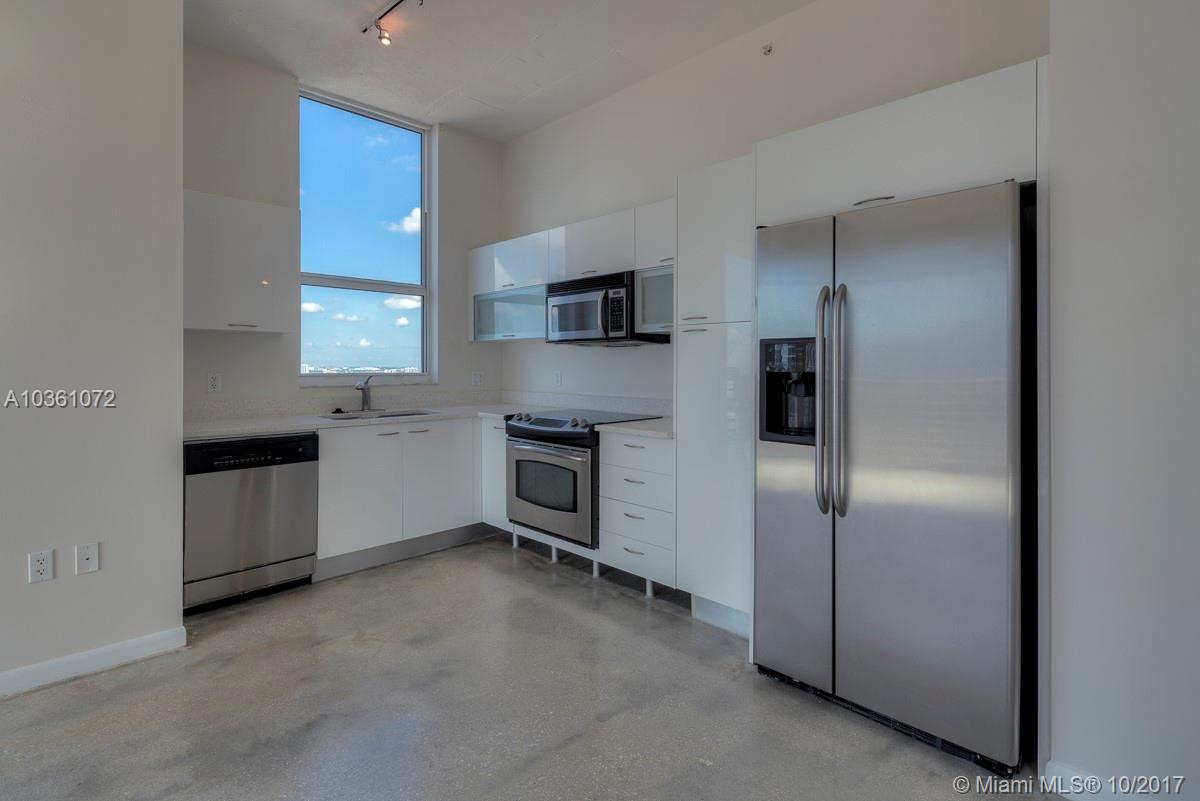 THE LOFT DOWNTOWN II COND - Residential Lease