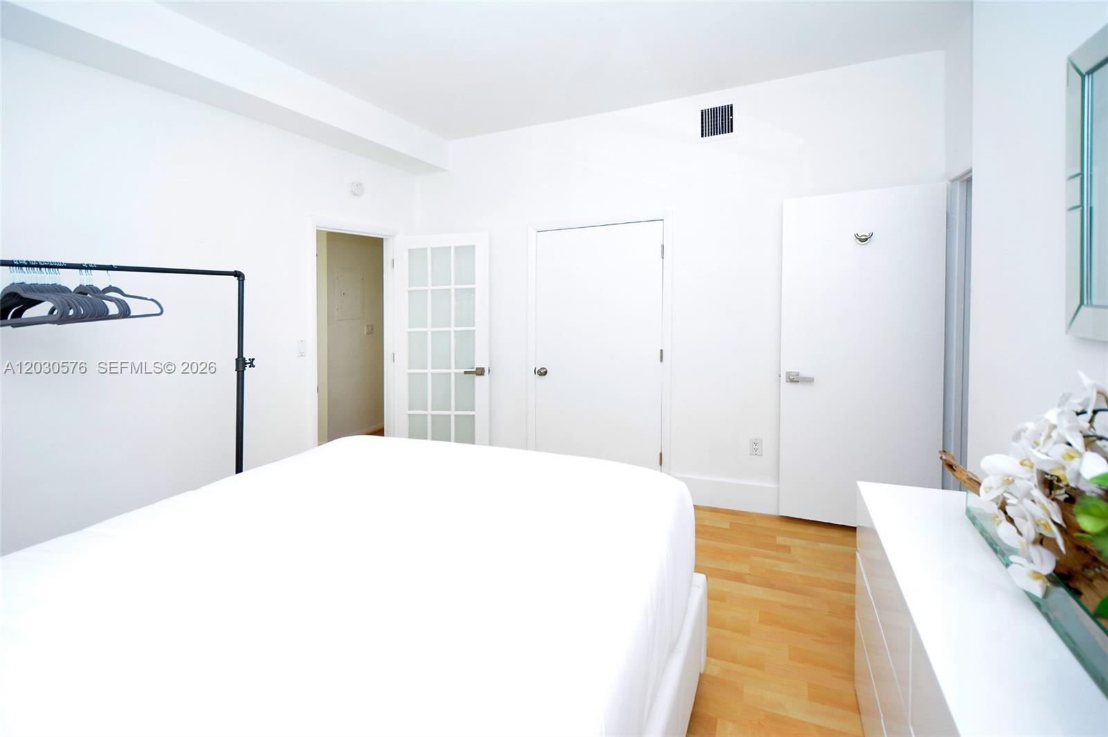 1342 Drexel Ave 105