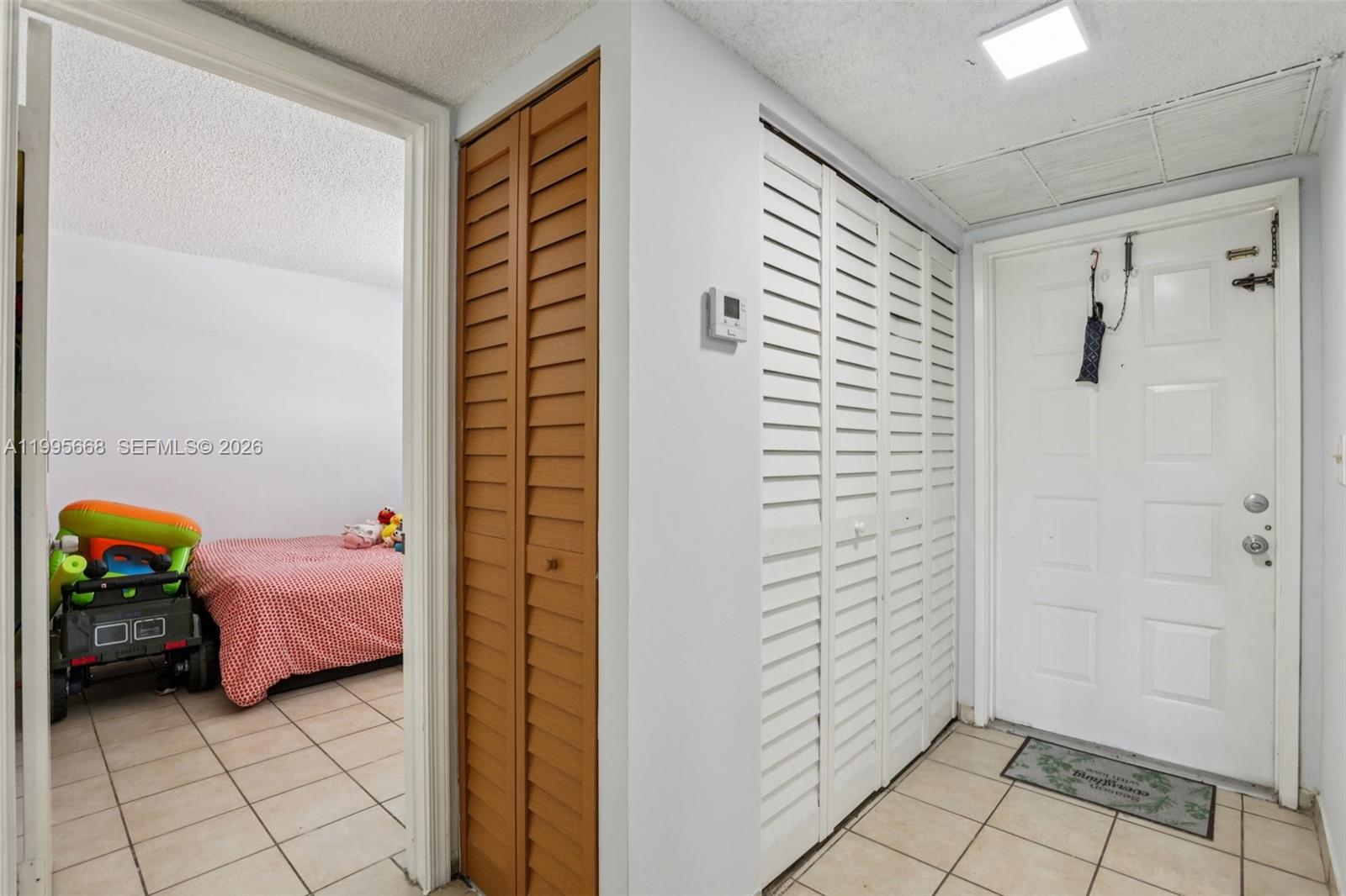 LAKEWOOD VILLAGE - Residential