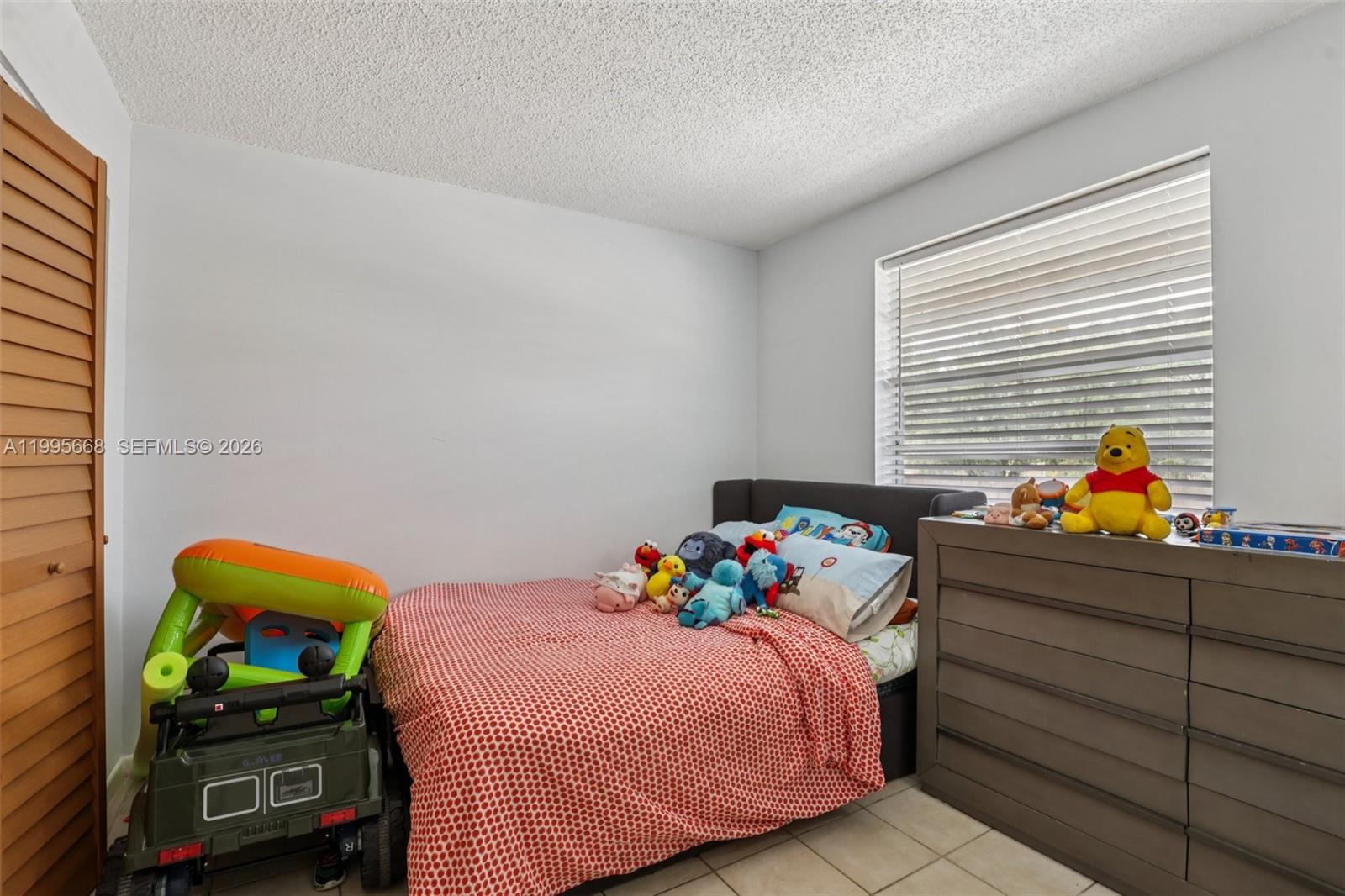 LAKEWOOD VILLAGE - Residential