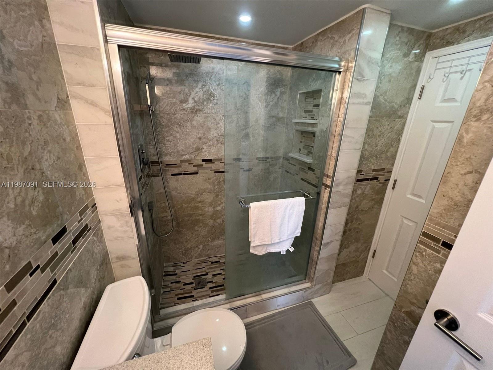 BUCKLEY TOWERS CONDO - EA - Residential