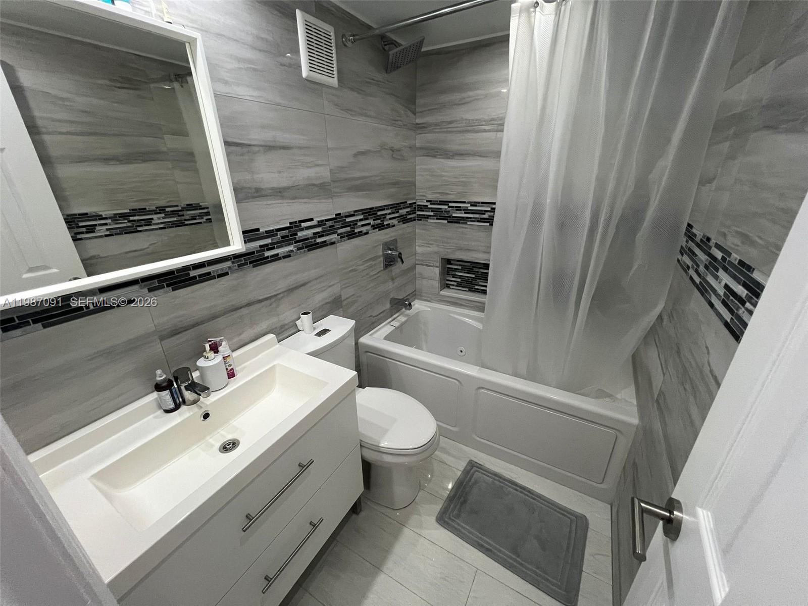 BUCKLEY TOWERS CONDO - EA - Residential