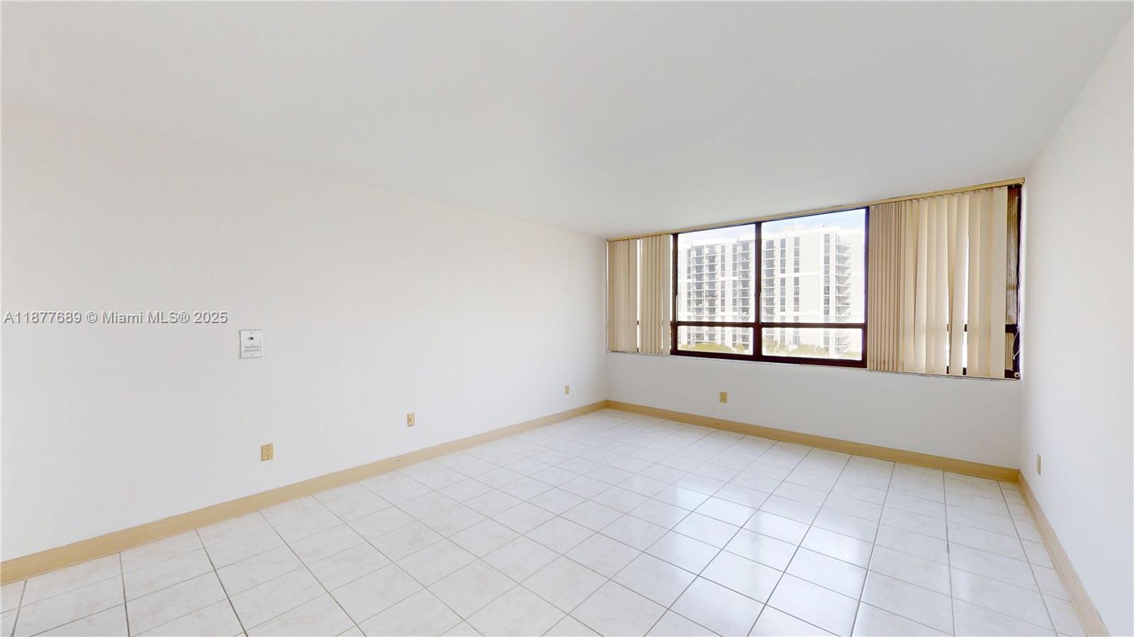 JOCKEY CLUB III CONDO - Residential