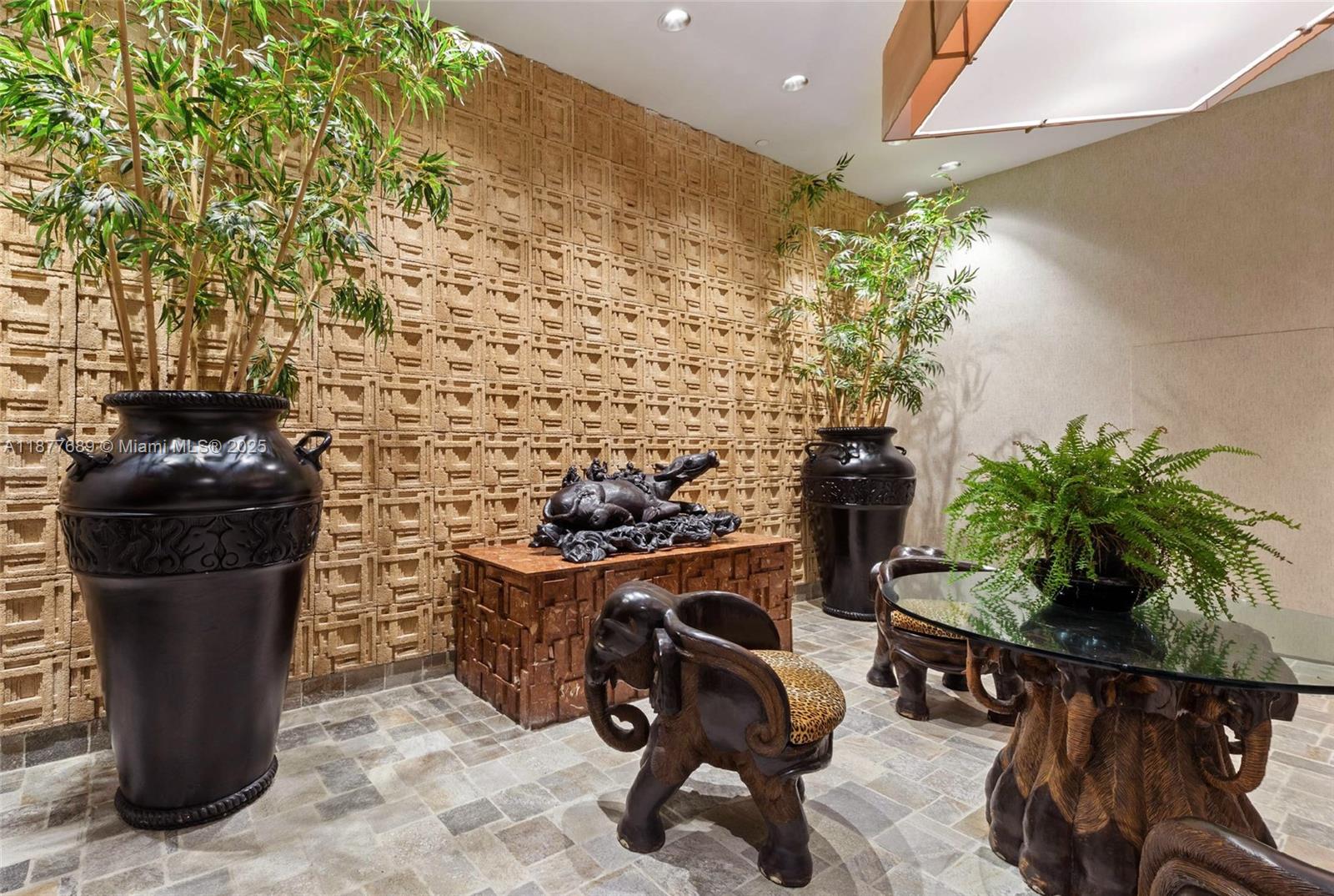 JOCKEY CLUB III CONDO - Residential