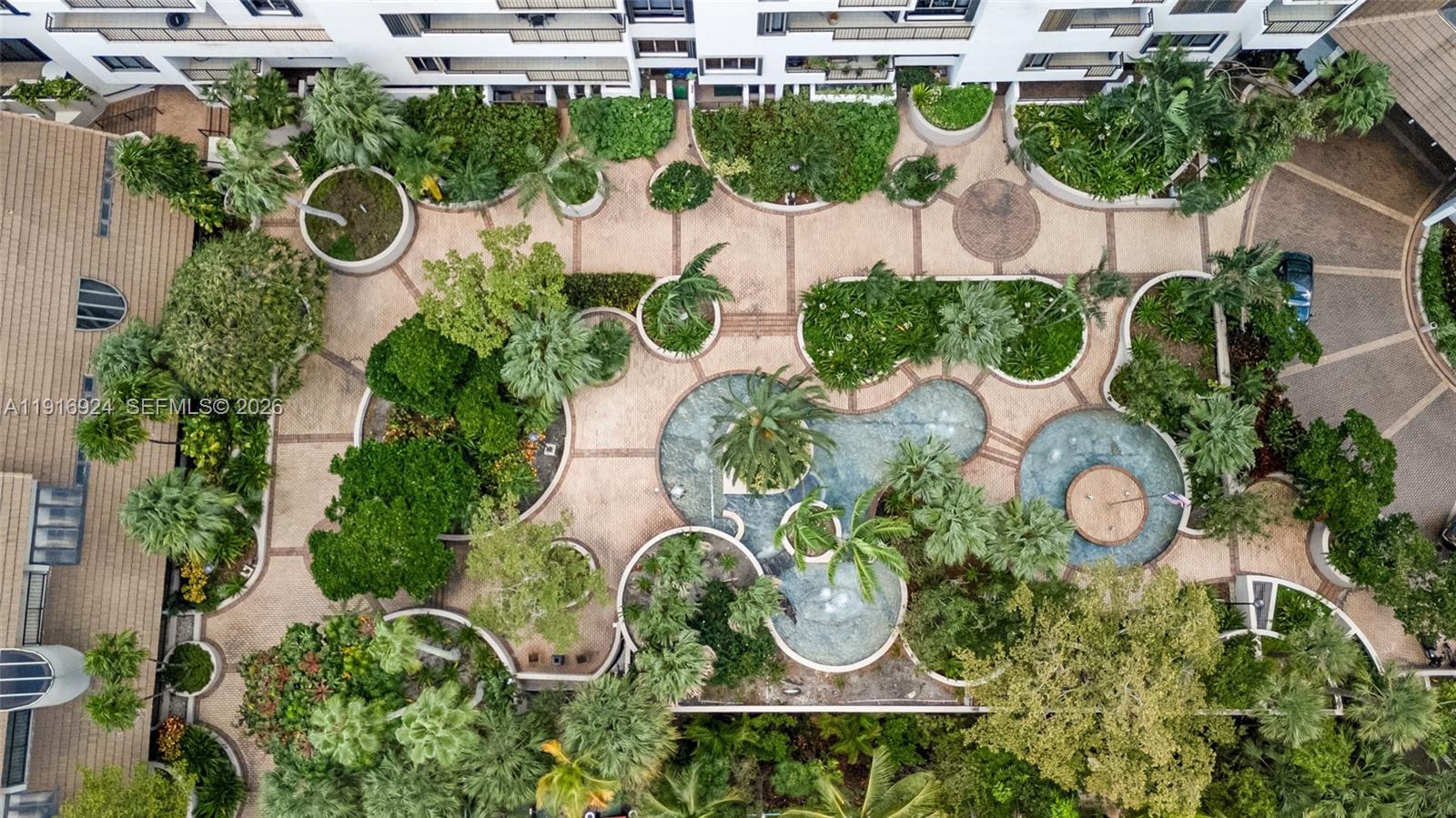 Brickell Key One - Residential