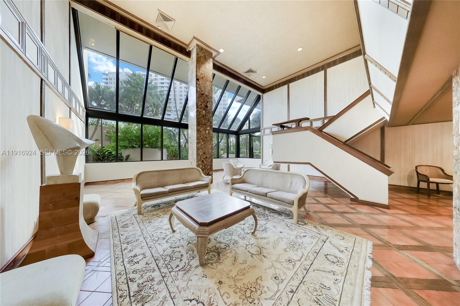 Brickell Key One - Residential