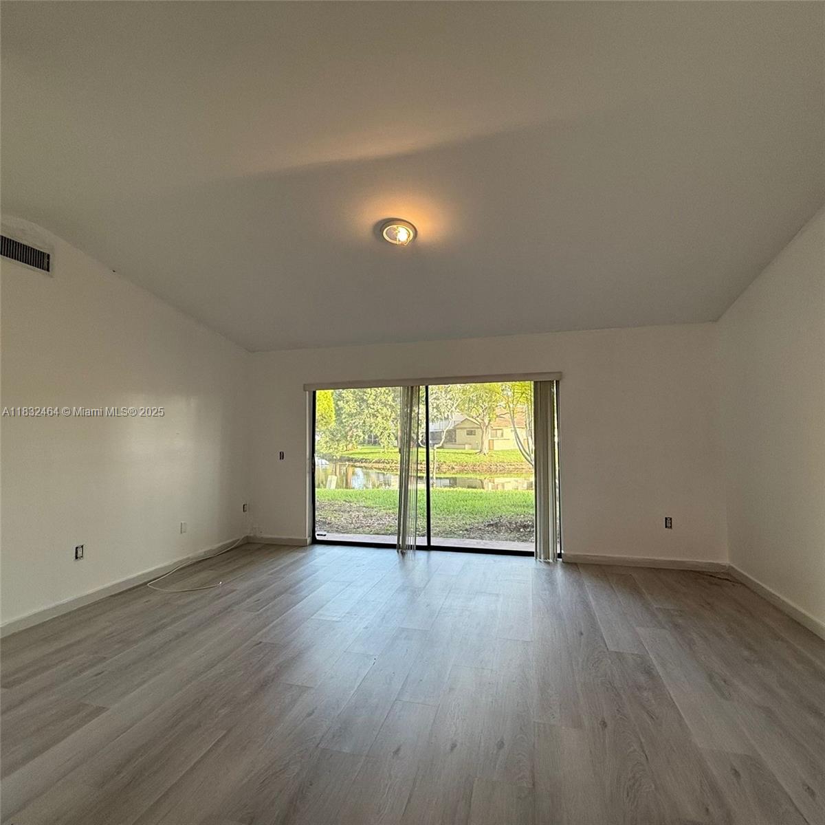 10832 NW 30th Pl 352