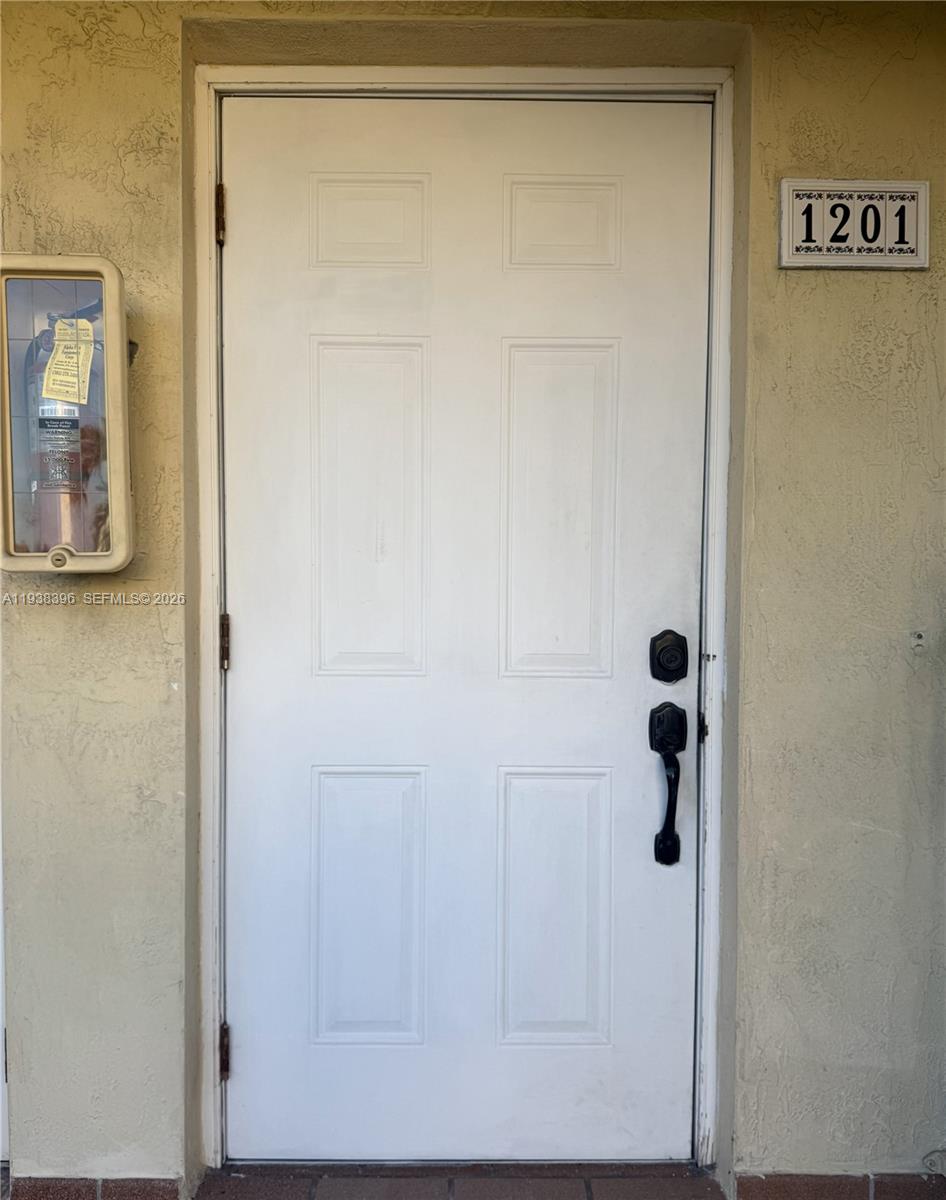 10101 W Okeechobee Rd 1201