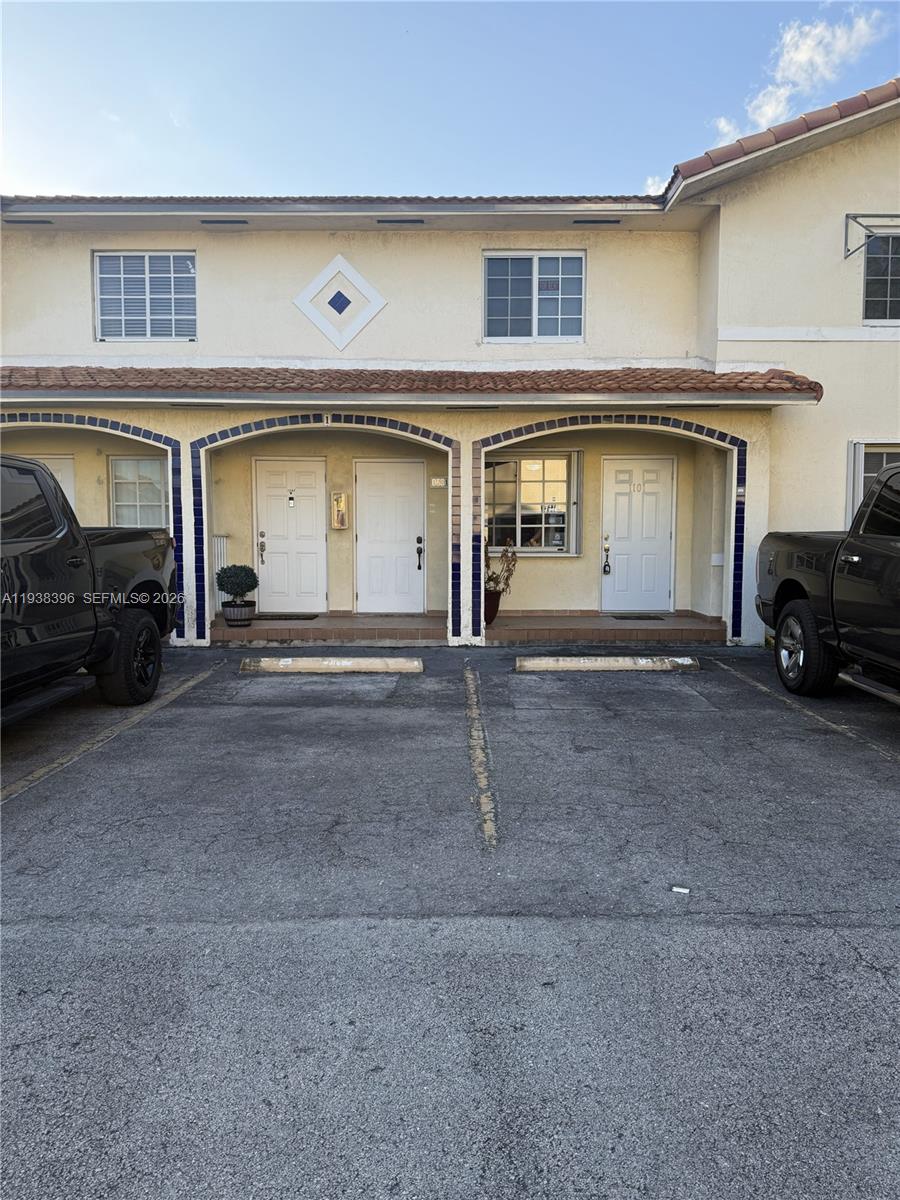 10101 W Okeechobee Rd 1201